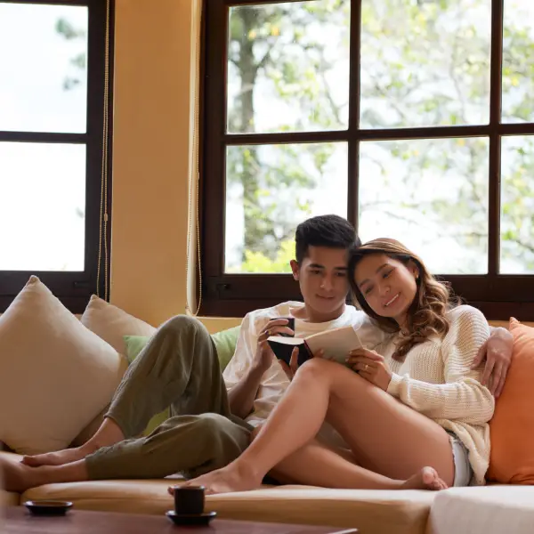 LuxLoft guest enjoying comfortable lounge